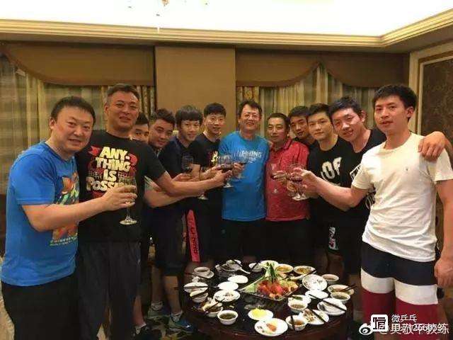 德国队碾压韩国队，王皓扛起全队