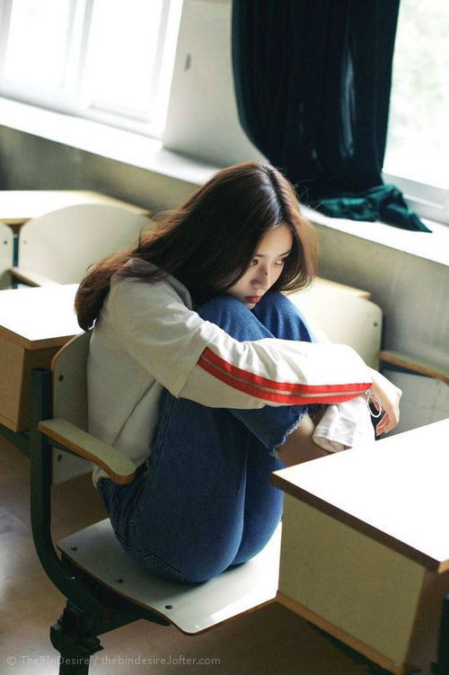 詹皇不老传奇与团队铁壁,三记重锤—解析国王如何以连续得分狂潮压制勇士