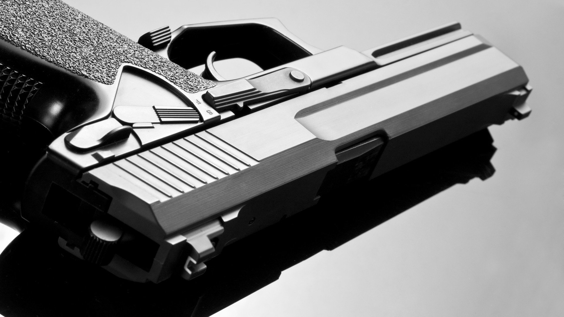 沙漠风暴席卷黄潜艇,一场被强行终结的友谊赛,如何因梅西的降临逆天改命?